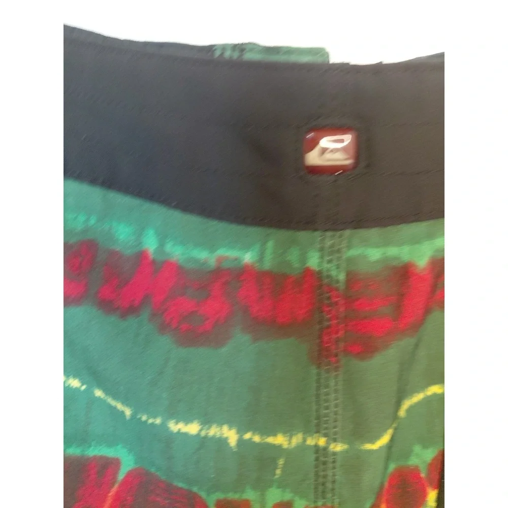 Quiksilver‎ Men's Yellow Red Surfer Board Shorts SZ L Vacation Swim
